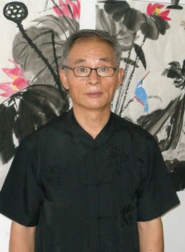 齐育文