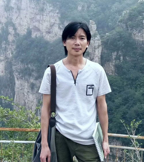 何海新