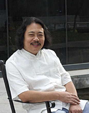 贾广健