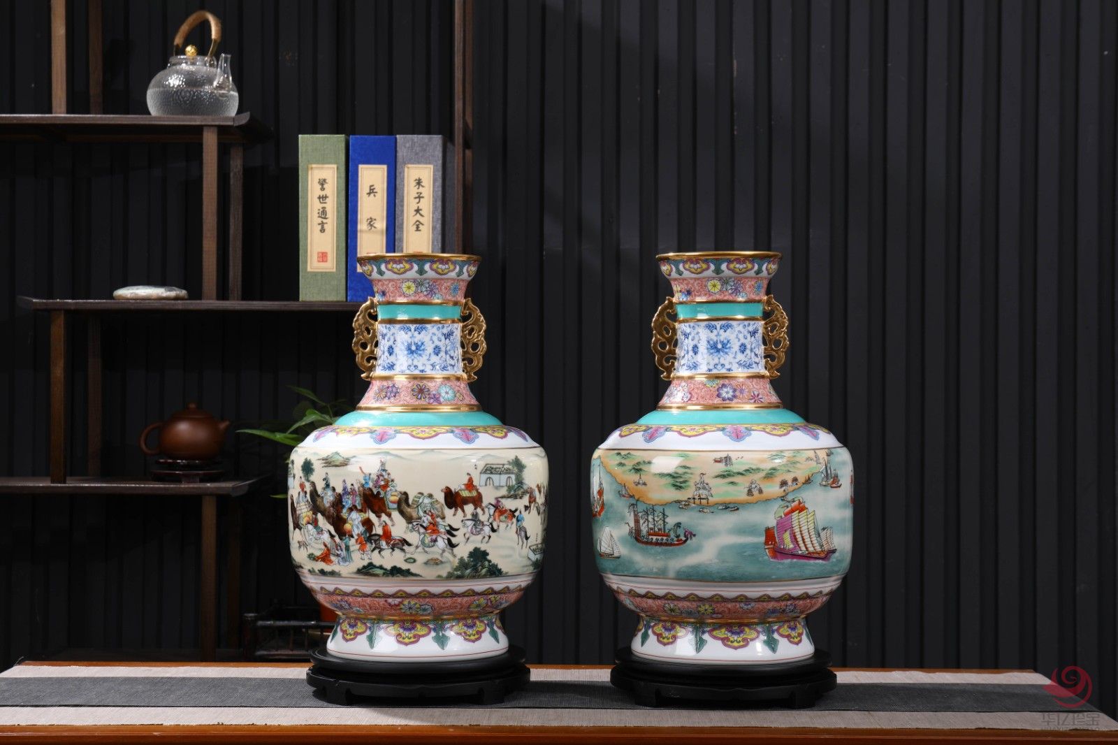 李文跃大师创作瓷器《丝路风情·瓷王双尊》 李文跃大师创作瓷器《丝路风情·瓷王双尊》